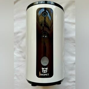 Pet Camera & Treat Dispenser - EUC